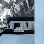 Tropical Boutique Апартаменты